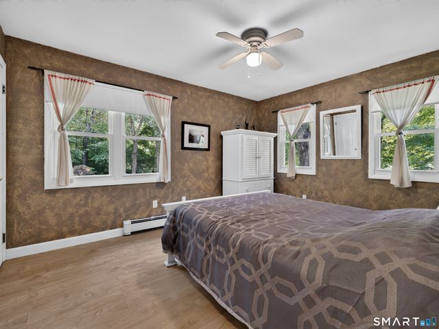 304 Providence New London Tpk, North Stonington, CT 06359