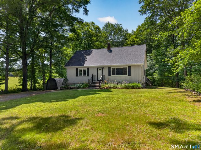 304 Providence New London Tpk, North Stonington, CT 06359