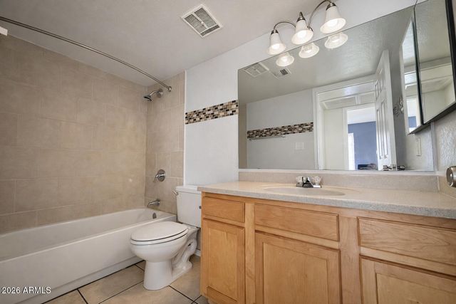1101 S SYCAMORE -- 207, Mesa, AZ 85202