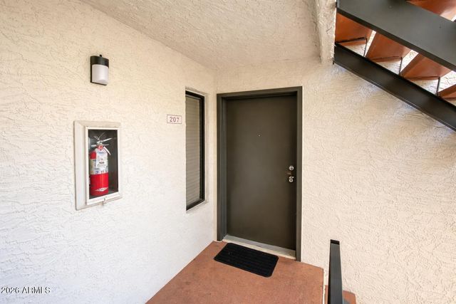 1101 S SYCAMORE -- 207, Mesa, AZ 85202