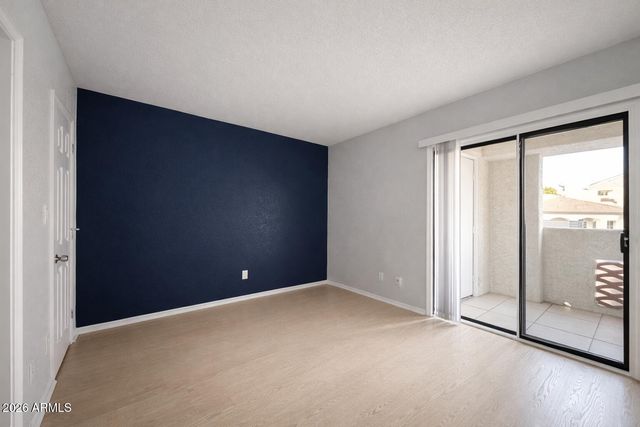 1101 S SYCAMORE -- 207, Mesa, AZ 85202