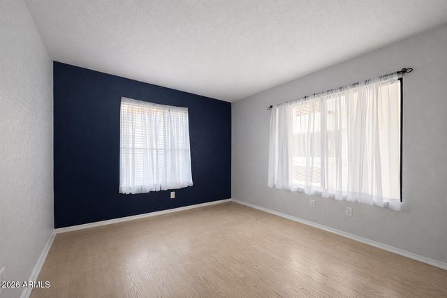 1101 S SYCAMORE -- 207, Mesa, AZ 85202
