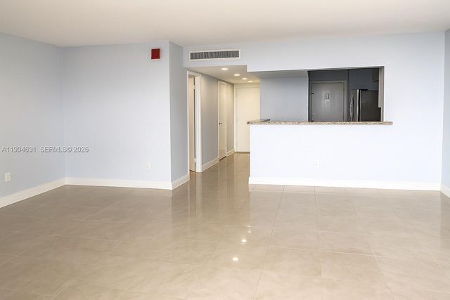 1865 79th St Cswy 15F, North Bay Village, FL 33141