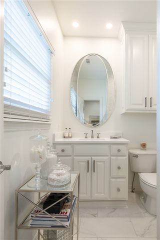 1661 E Cypress Lane, Fayetteville, AR 72703