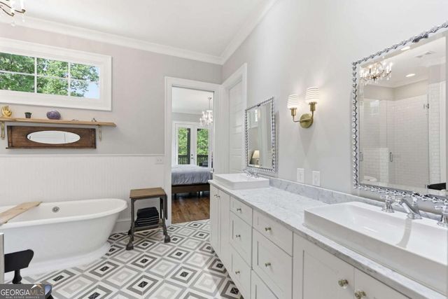 5046AB Mckinzey Lane, Flowery Branch, GA 30542