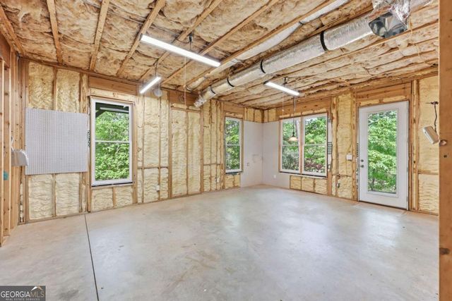 5046AB Mckinzey Lane, Flowery Branch, GA 30542