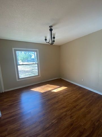 803 Gonzales, Dothan, AL 36305