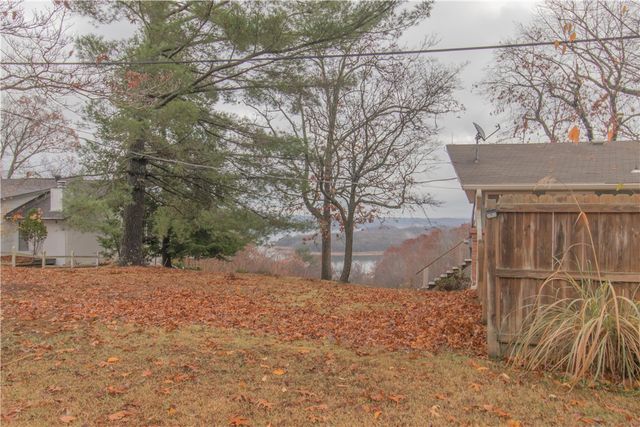 15284 Putman Road, Rogers, AR 72756