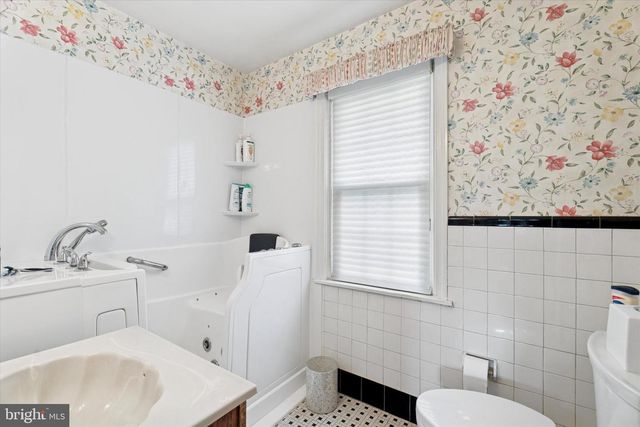 1501 ASHTON ROAD, Havertown, PA 19083