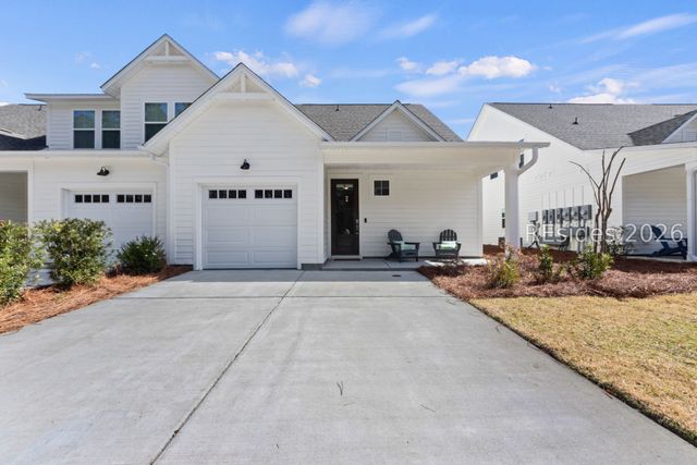 320 Bleecker St S, Bluffton, SC 29910