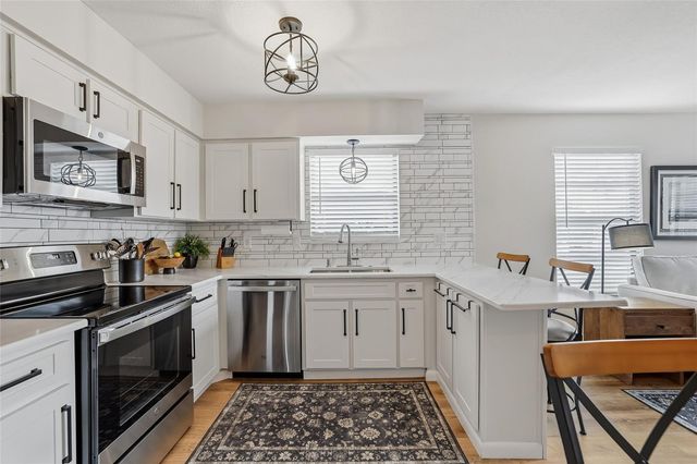 37821 ALISSA DRIVE, Zephyrhills, FL 33542