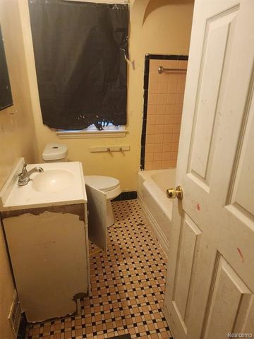 19150 Patton Street, Detroit, MI 48219