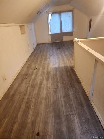 19150 Patton Street, Detroit, MI 48219