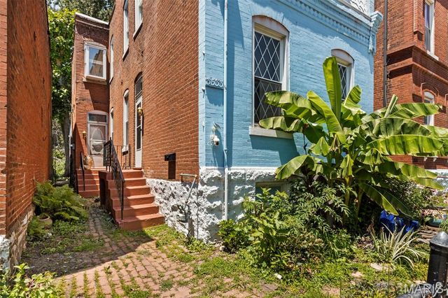 3533 Illinois Avenue, St Louis, MO 63118
