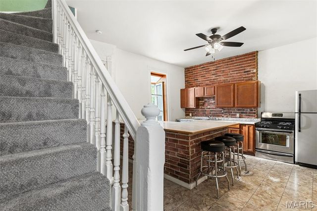 3533 Illinois Avenue, St Louis, MO 63118