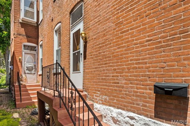 3533 Illinois Avenue, St Louis, MO 63118