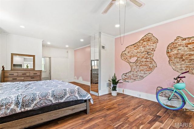 3533 Illinois Avenue, St Louis, MO 63118