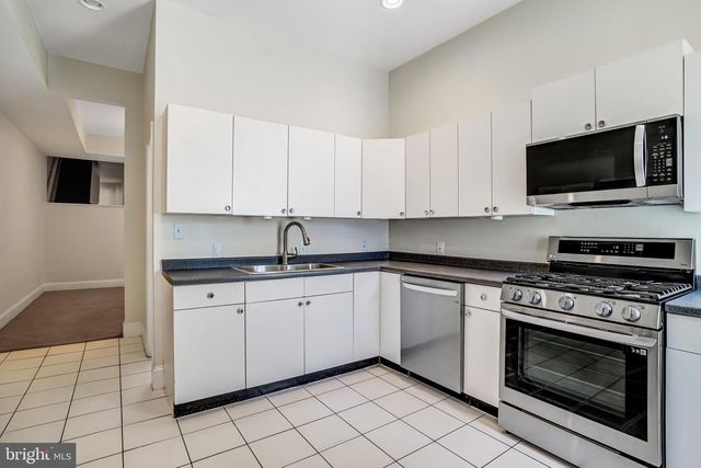 12 RHODE ISLAND AVE NW, Washington, DC 20001