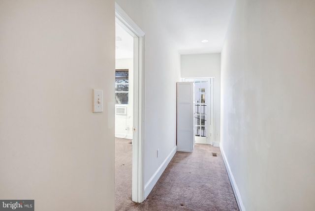 12 RHODE ISLAND AVE NW, Washington, DC 20001