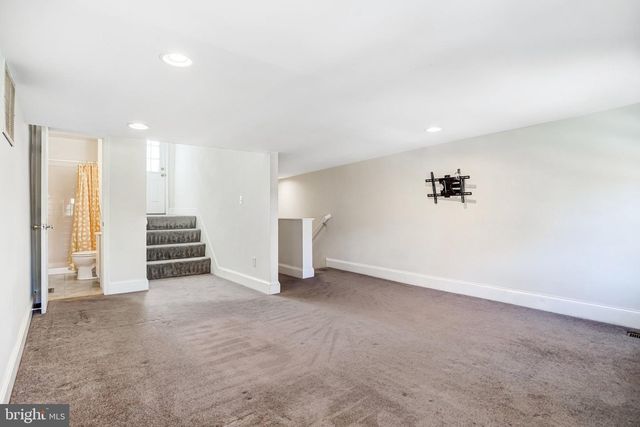 12 RHODE ISLAND AVE NW, Washington, DC 20001