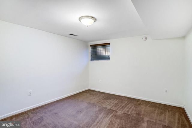 12 RHODE ISLAND AVE NW, Washington, DC 20001