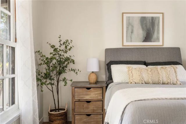 1037 Worcester Avenue, Pasadena, CA 91104
