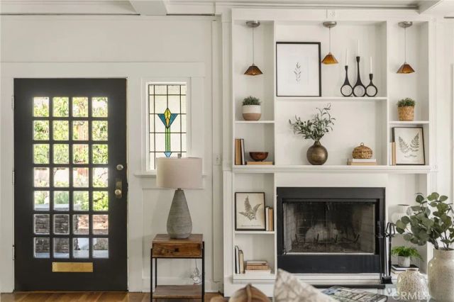 1037 Worcester Avenue, Pasadena, CA 91104