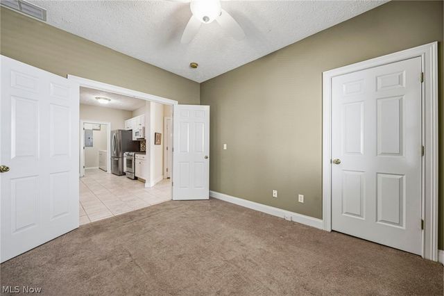 35 Gullybrook Lane, Willoughby Hills, OH 44094