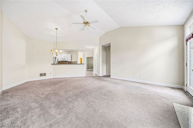35 Gullybrook Lane, Willoughby Hills, OH 44094