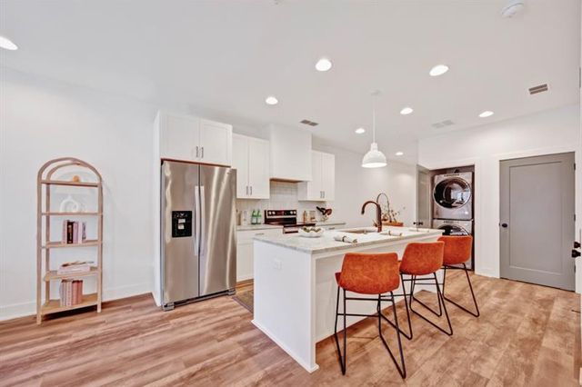 14 Becker Place NW, Atlanta, GA 30307