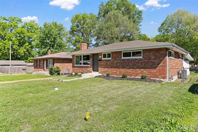 9137 Harold Drive, Woodson Terrace, MO 63134