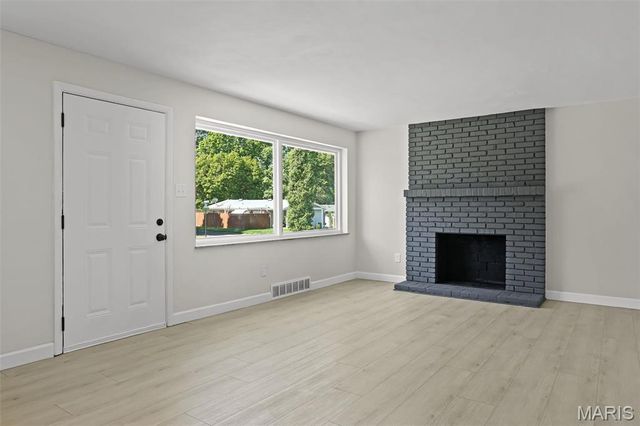 9137 Harold Drive, Woodson Terrace, MO 63134