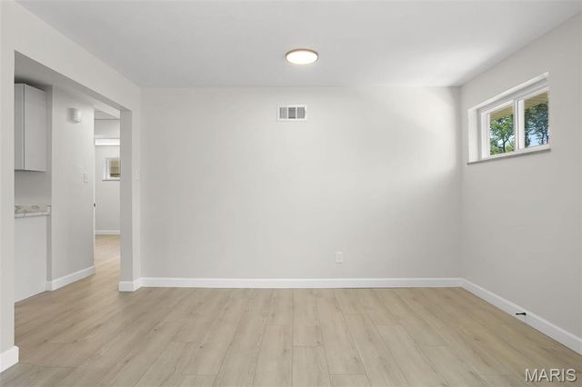 9137 Harold Drive, Woodson Terrace, MO 63134