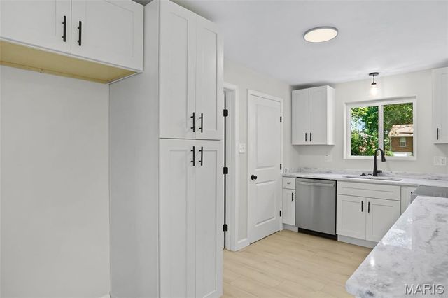 9137 Harold Drive, Woodson Terrace, MO 63134
