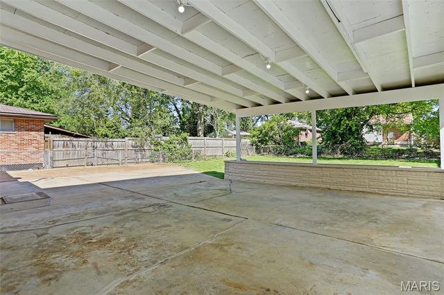 9137 Harold Drive, Woodson Terrace, MO 63134