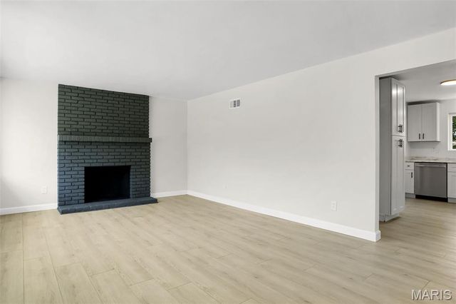 9137 Harold Drive, Woodson Terrace, MO 63134