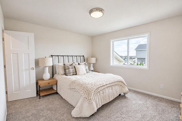 315 Lionheart Drive, Horace, ND 58047