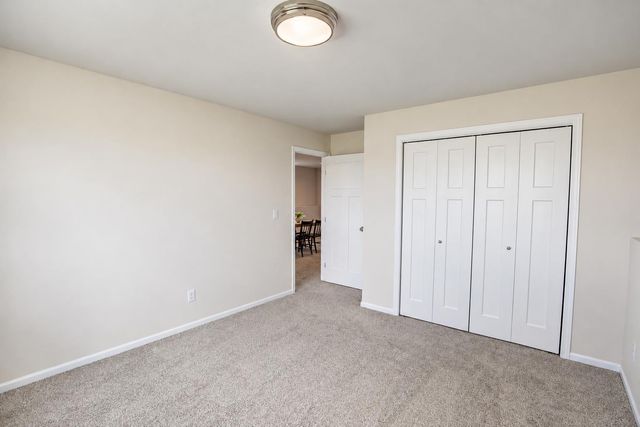 315 Lionheart Drive, Horace, ND 58047