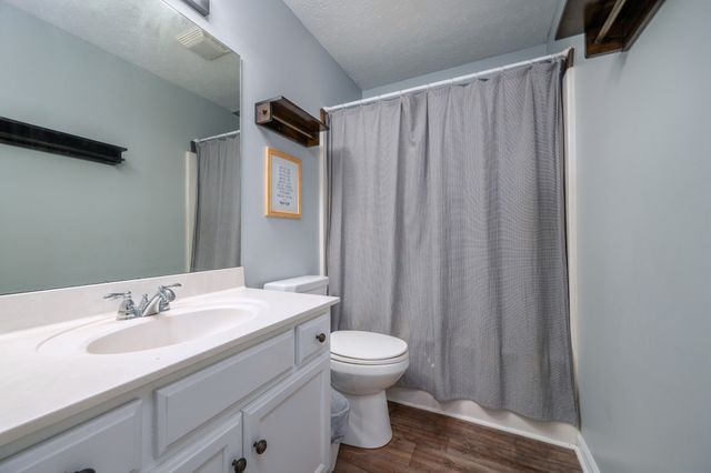 1922 Belotes Ferry Rd, Lebanon, TN 37087