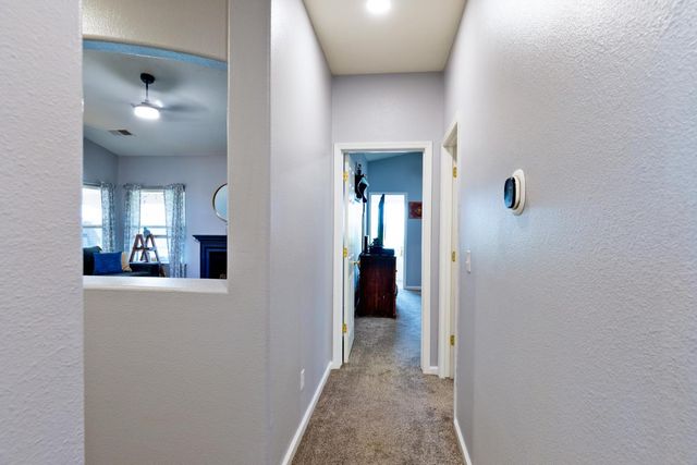 553 Venice Avenue, Dinuba, CA 93618