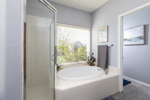 553 Venice Avenue, Dinuba, CA 93618