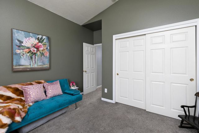 553 Venice Avenue, Dinuba, CA 93618