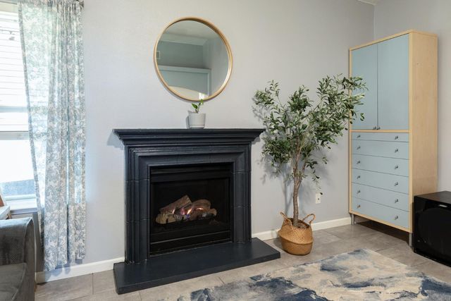 553 Venice Avenue, Dinuba, CA 93618