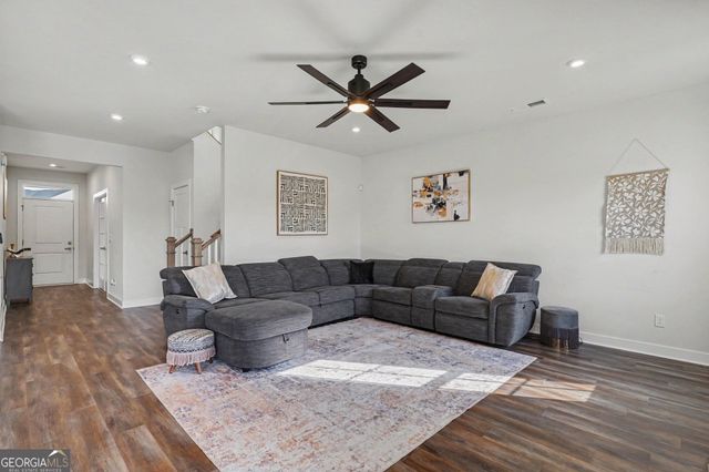 864 Maduro Way, Mcdonough, GA 30253