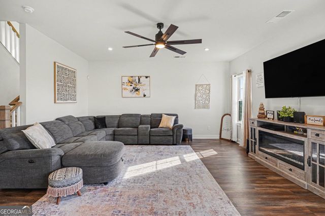 864 Maduro Way, Mcdonough, GA 30253