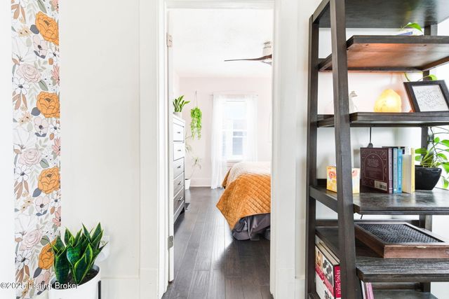 509 E Brandeis Ave, Louisville, KY 40217