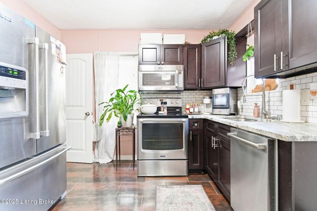 509 E Brandeis Ave, Louisville, KY 40217