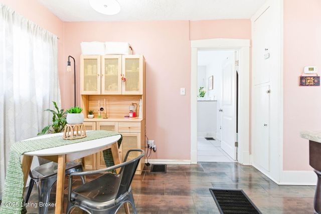 509 E Brandeis Ave, Louisville, KY 40217