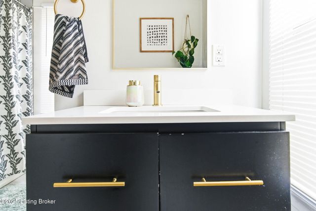 509 E Brandeis Ave, Louisville, KY 40217