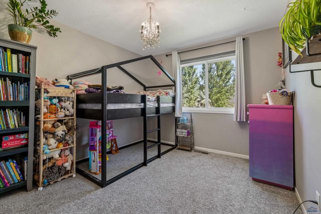3022 GYPSEY RD, Rapid City, SD 57703